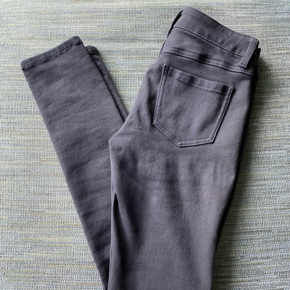 CAbi Pants - CAbi Grey Skinny Jeggings Style 510